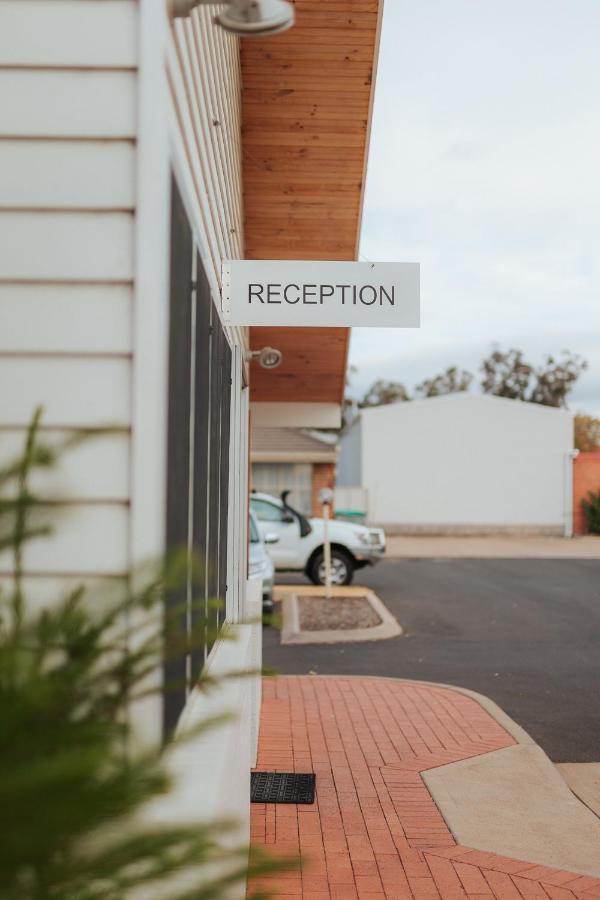 The Horatio Motel Mudgee Bagian luar foto